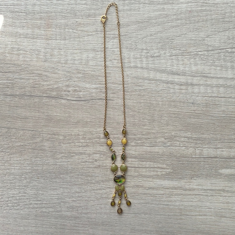 Good condition gold and green Necklace
